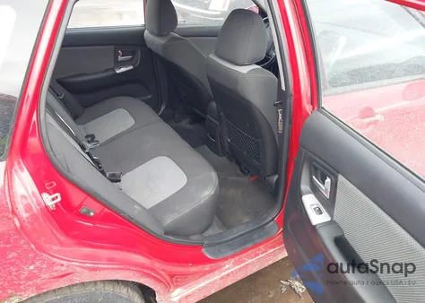 2007 Kia Spectra5 Sx z USA, uszkodzony, nr VIN KNAFE161375004720